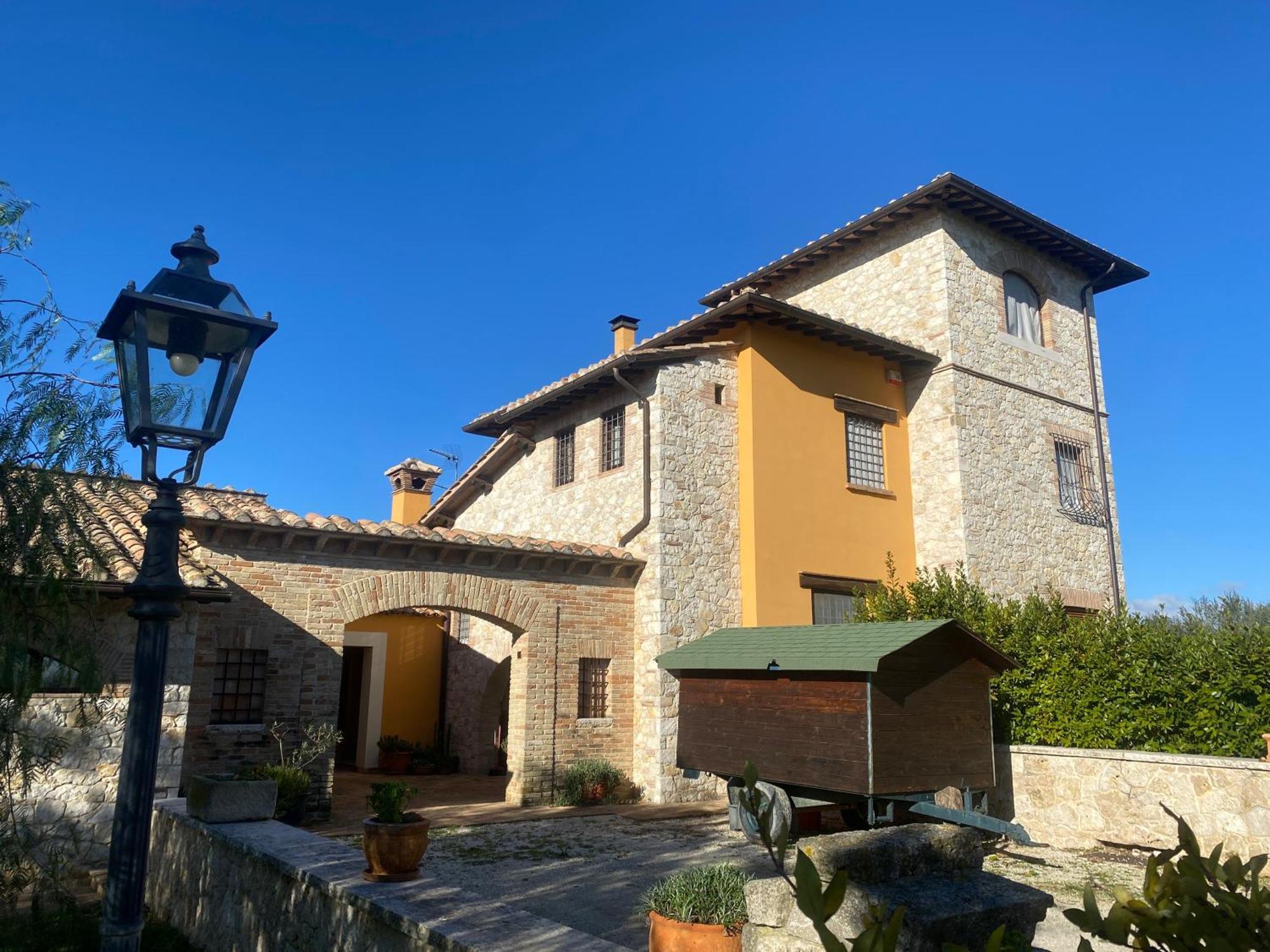 La Casa Di Betta Villa Monte Campano Екстериор снимка